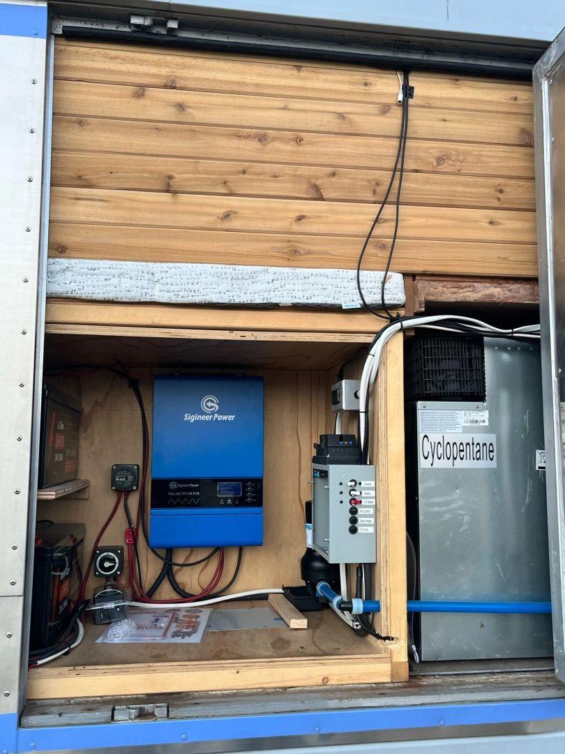 1996 Mitsubishi Canter Camper