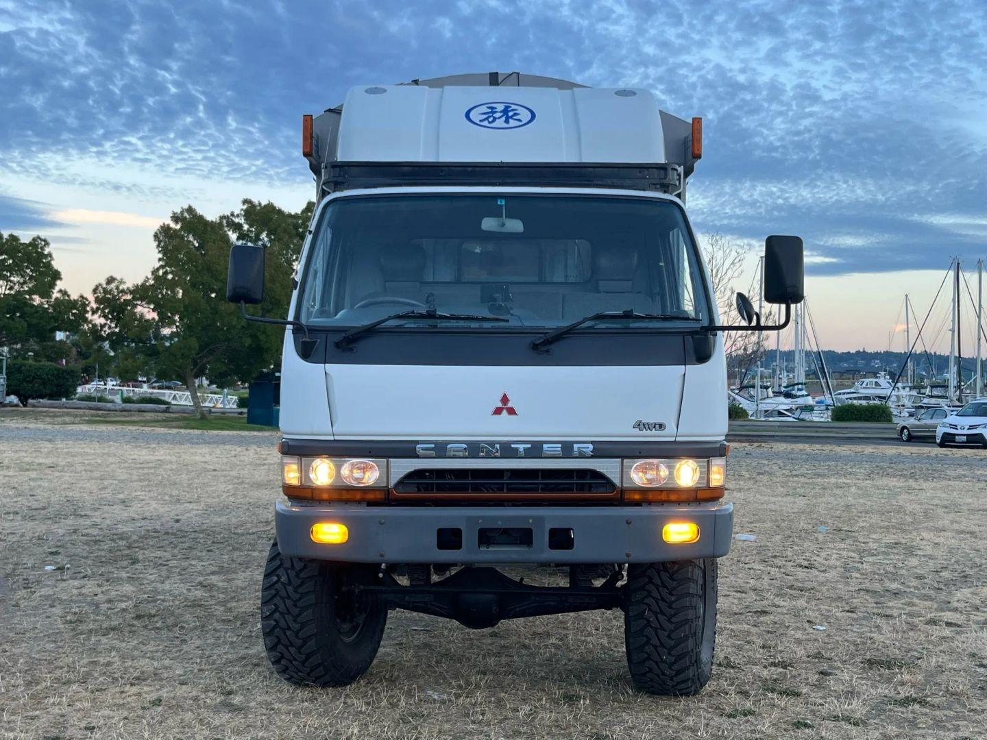 1996 Mitsubishi Canter Camper