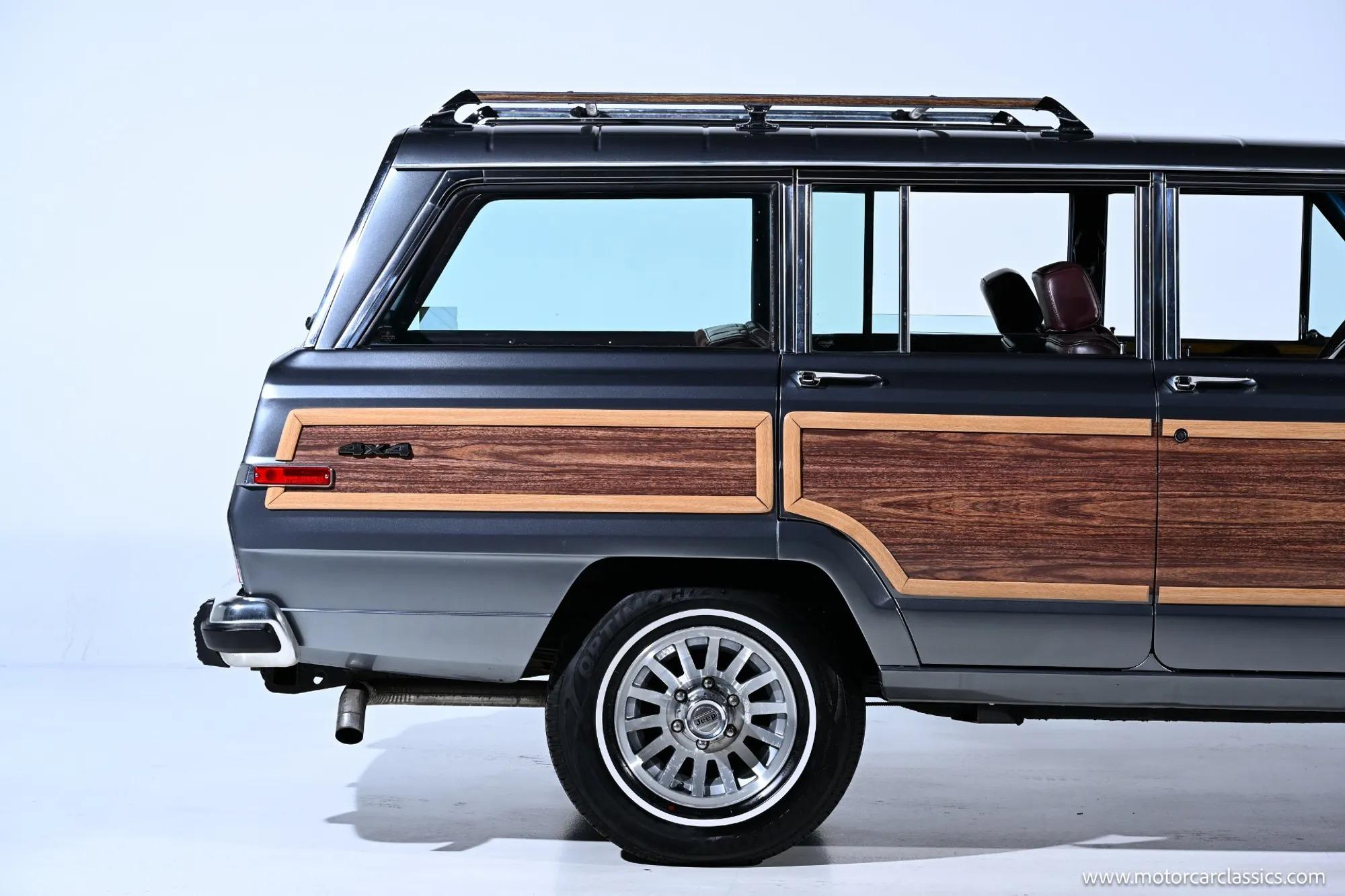1991 Jeep Grand Wagoneer