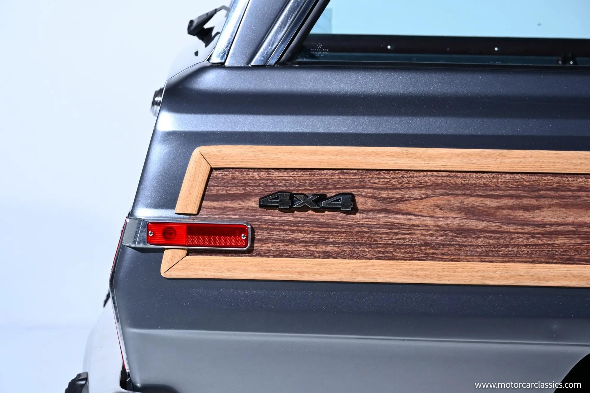 1991 Jeep Grand Wagoneer