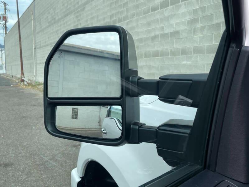 2017 Ford F-350 Super Duty Platinum