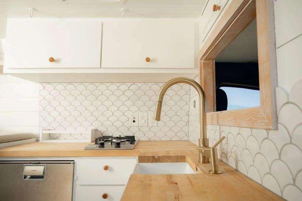 2021 Mercedes-Benz Sprinter 2500 Camper