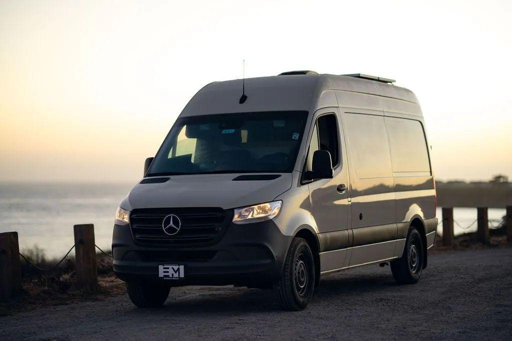 2021 Mercedes-Benz Sprinter 2500 Camper