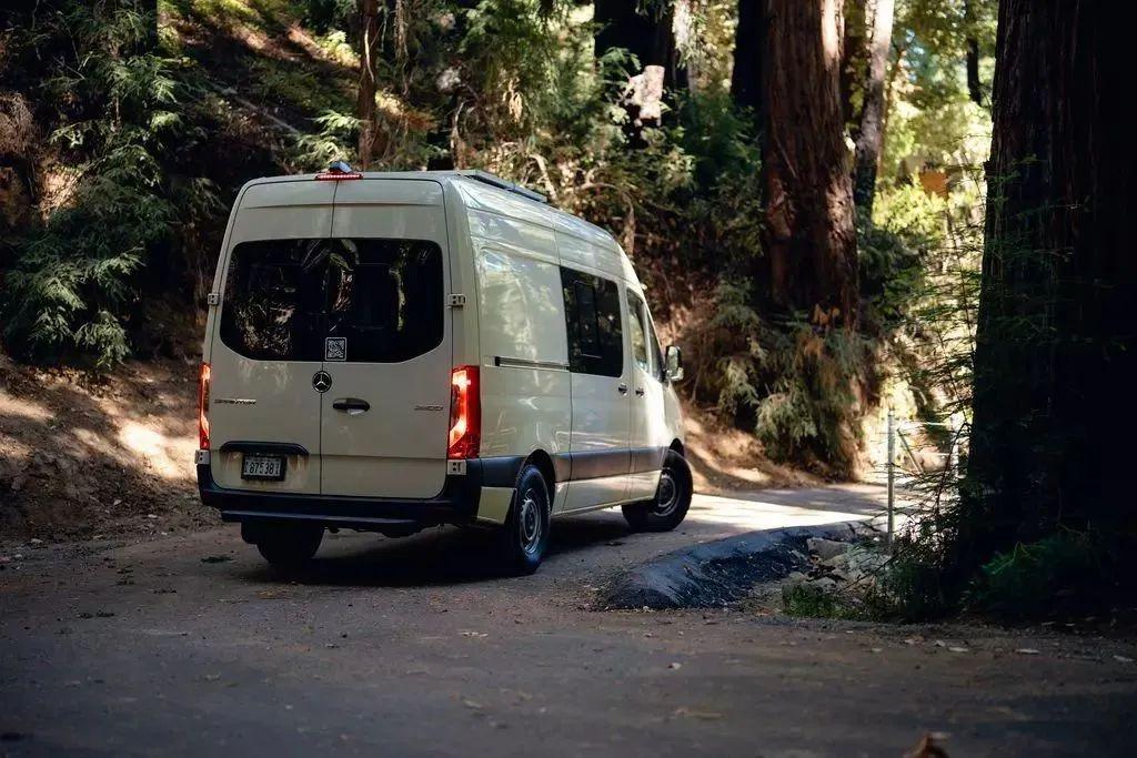 2021 Mercedes-Benz Sprinter 2500 Camper