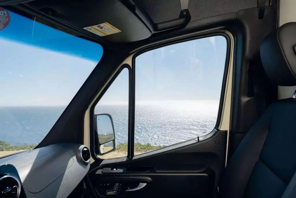 2021 Mercedes-Benz Sprinter 2500 Camper