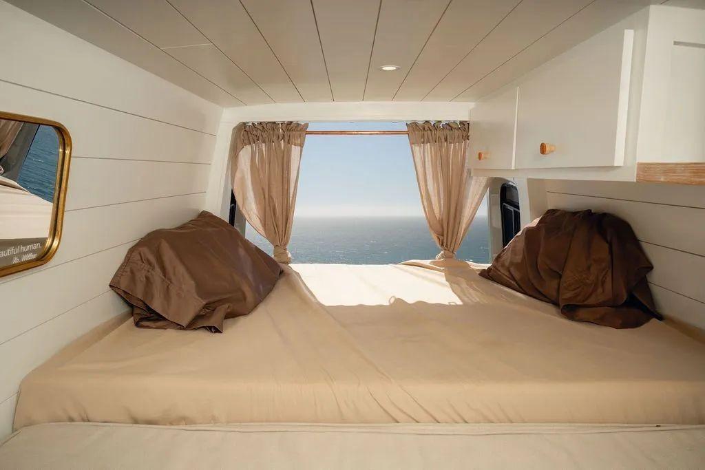 2021 Mercedes-Benz Sprinter 2500 Camper