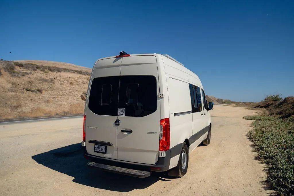 2021 Mercedes-Benz Sprinter 2500 Camper