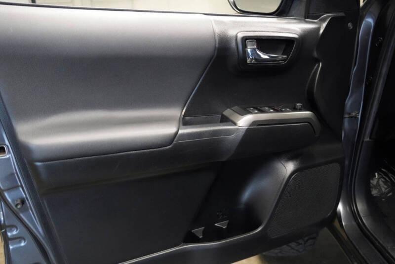 2021 Toyota Tacoma TRD Off-Road