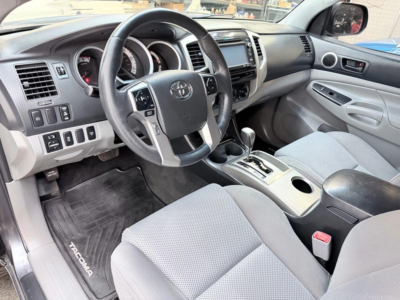 2015 Toyota Tacoma V6