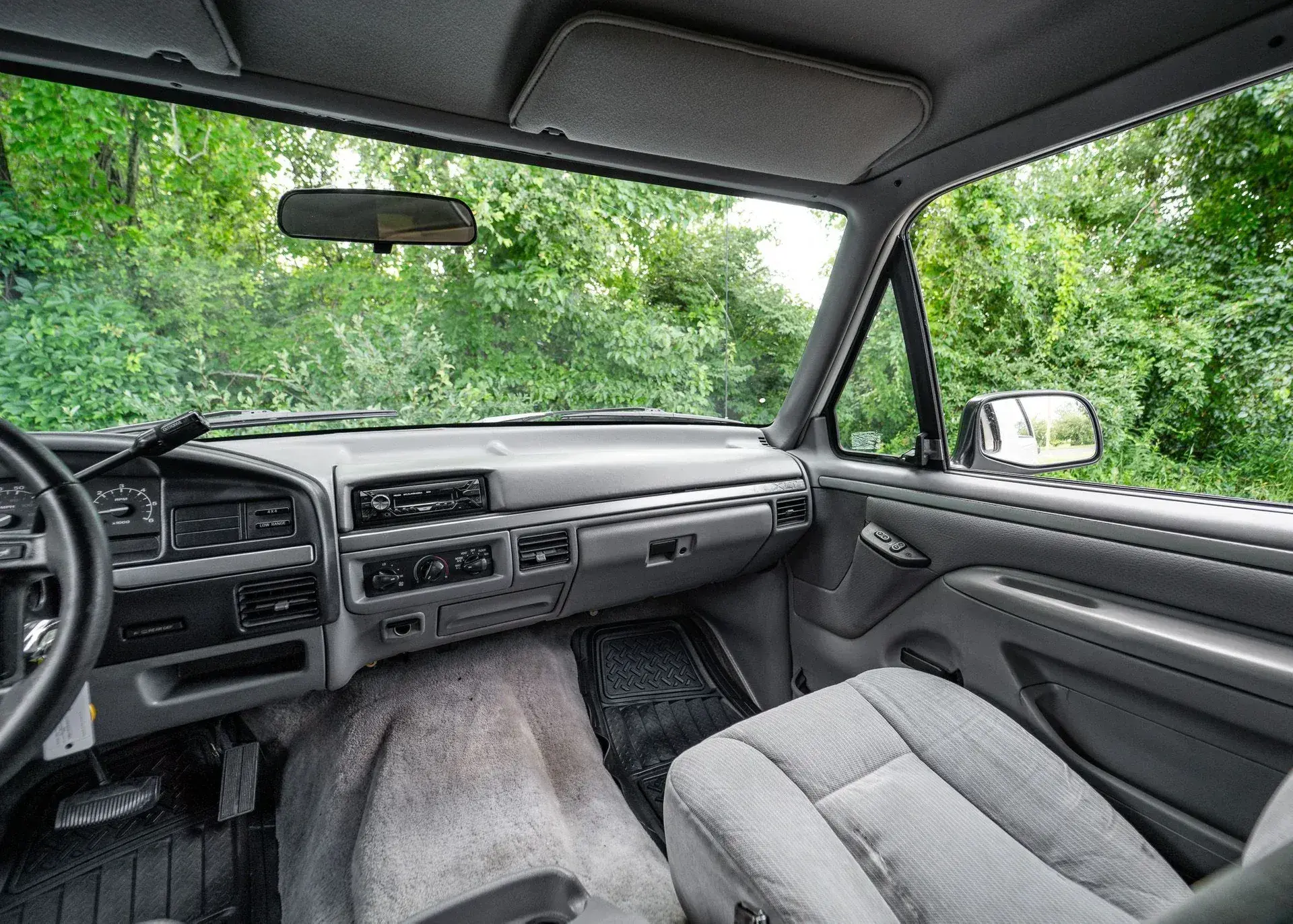 1995 Ford Bronco XLT