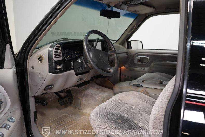 1996 Chevrolet Tahoe Z71 4x4 - 5