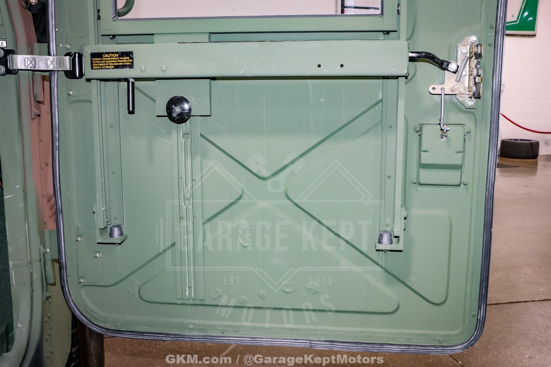 1998 AM General Humvee M1123