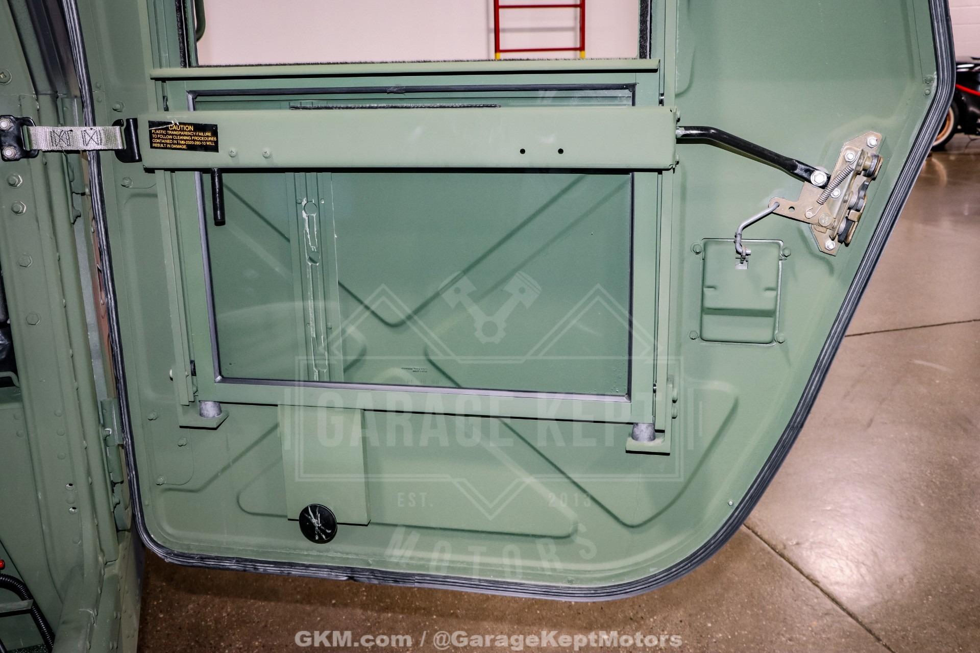 1998 AM General Humvee M1123