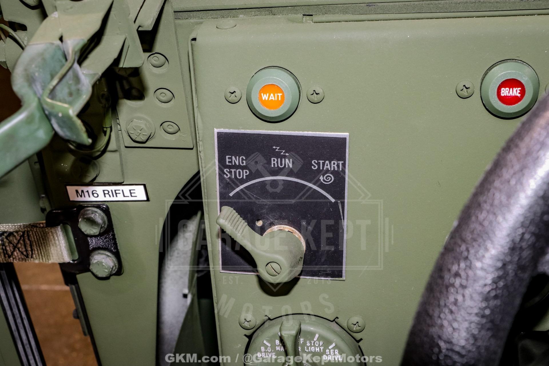 1998 AM General Humvee M1123