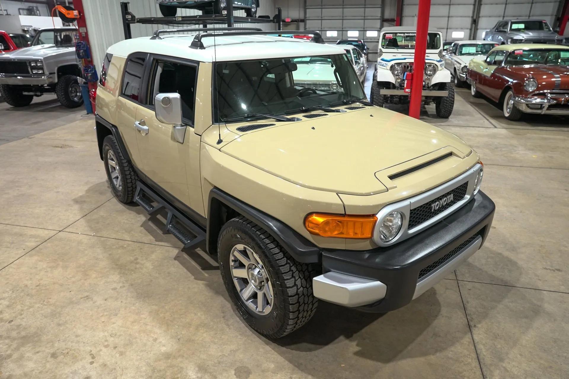 Toyota FJ Cruiser