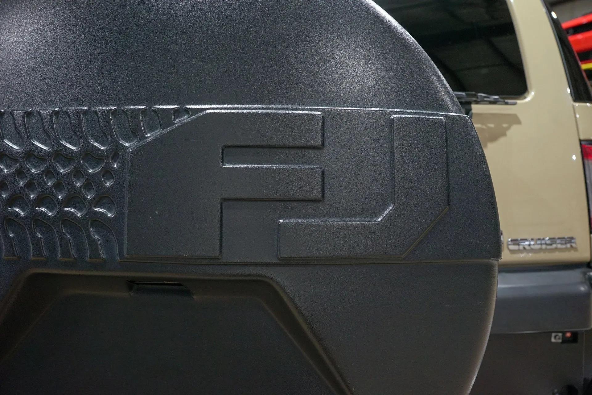 2014 Toyota FJ Cruiser