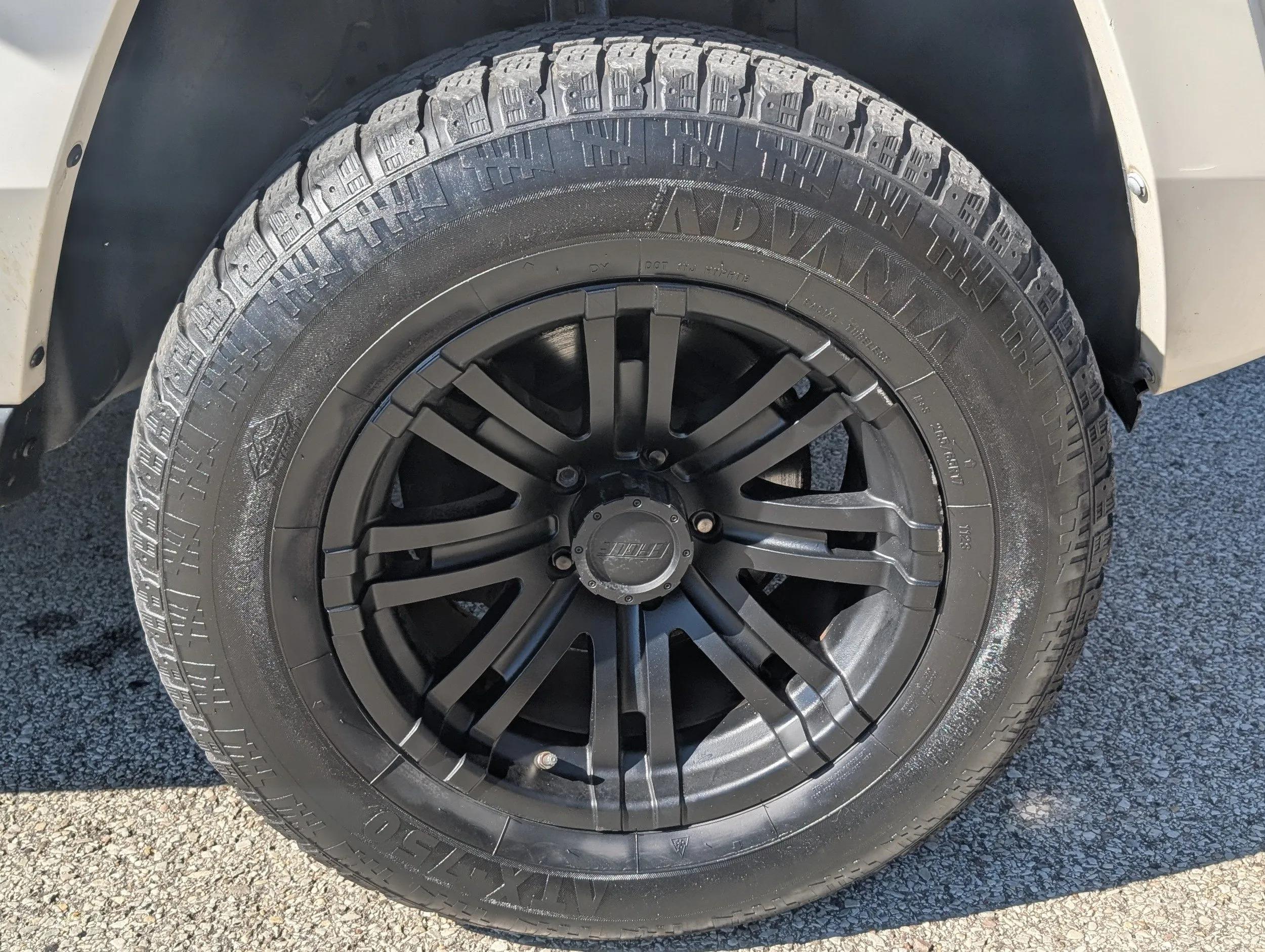 2010 Jeep Commander Sport