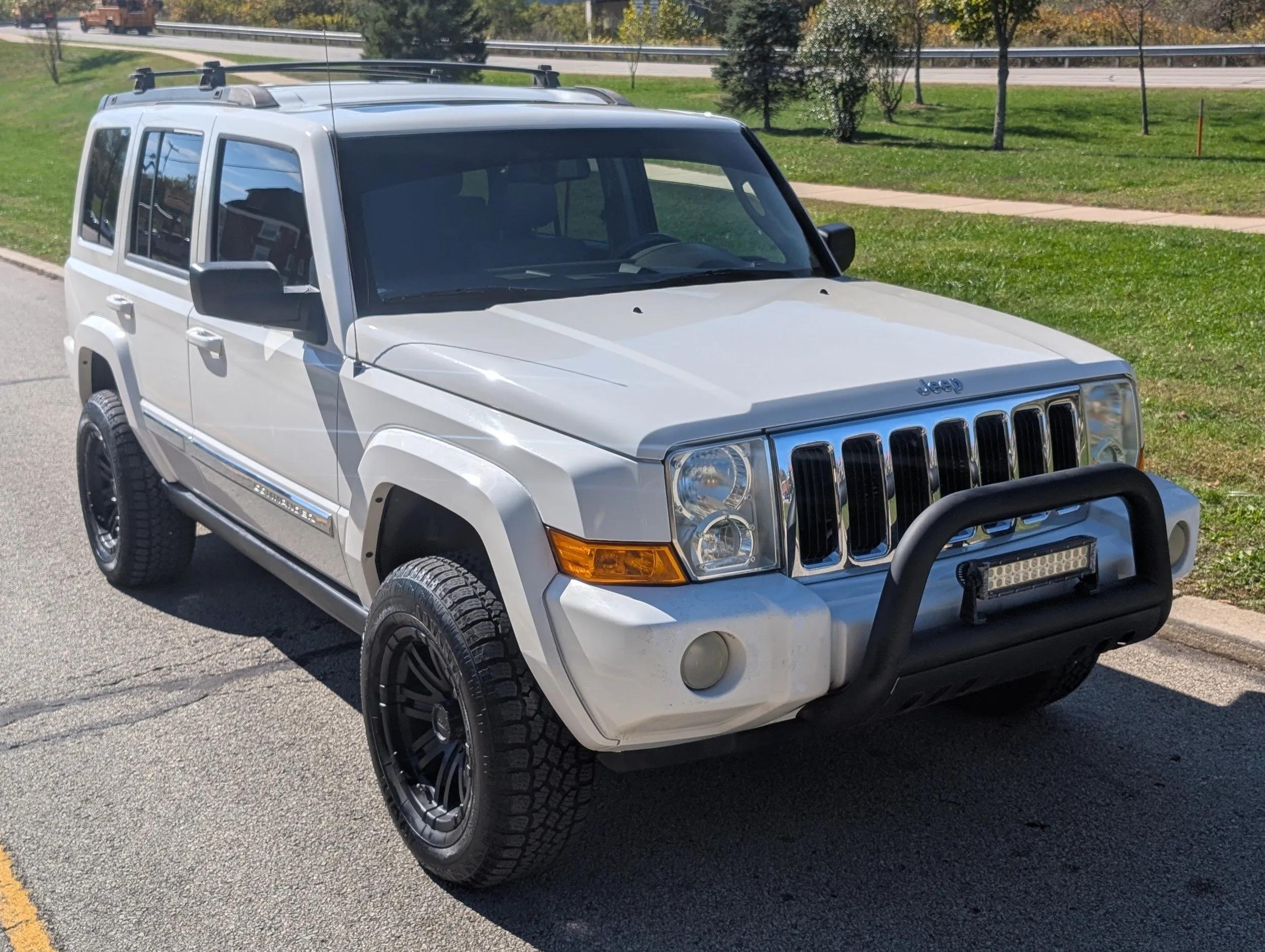 2010 Jeep Commander Sport