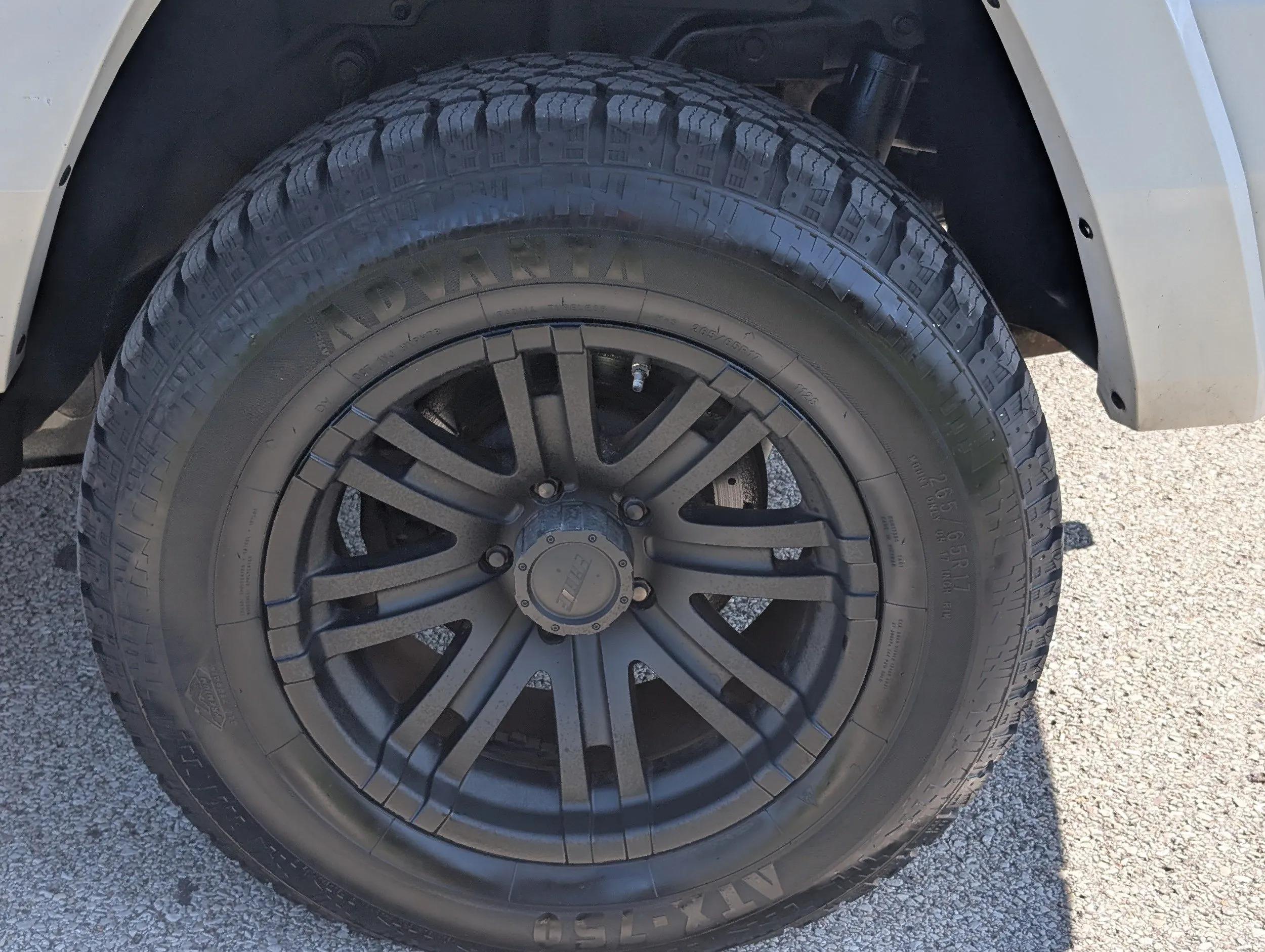 2010 Jeep Commander Sport