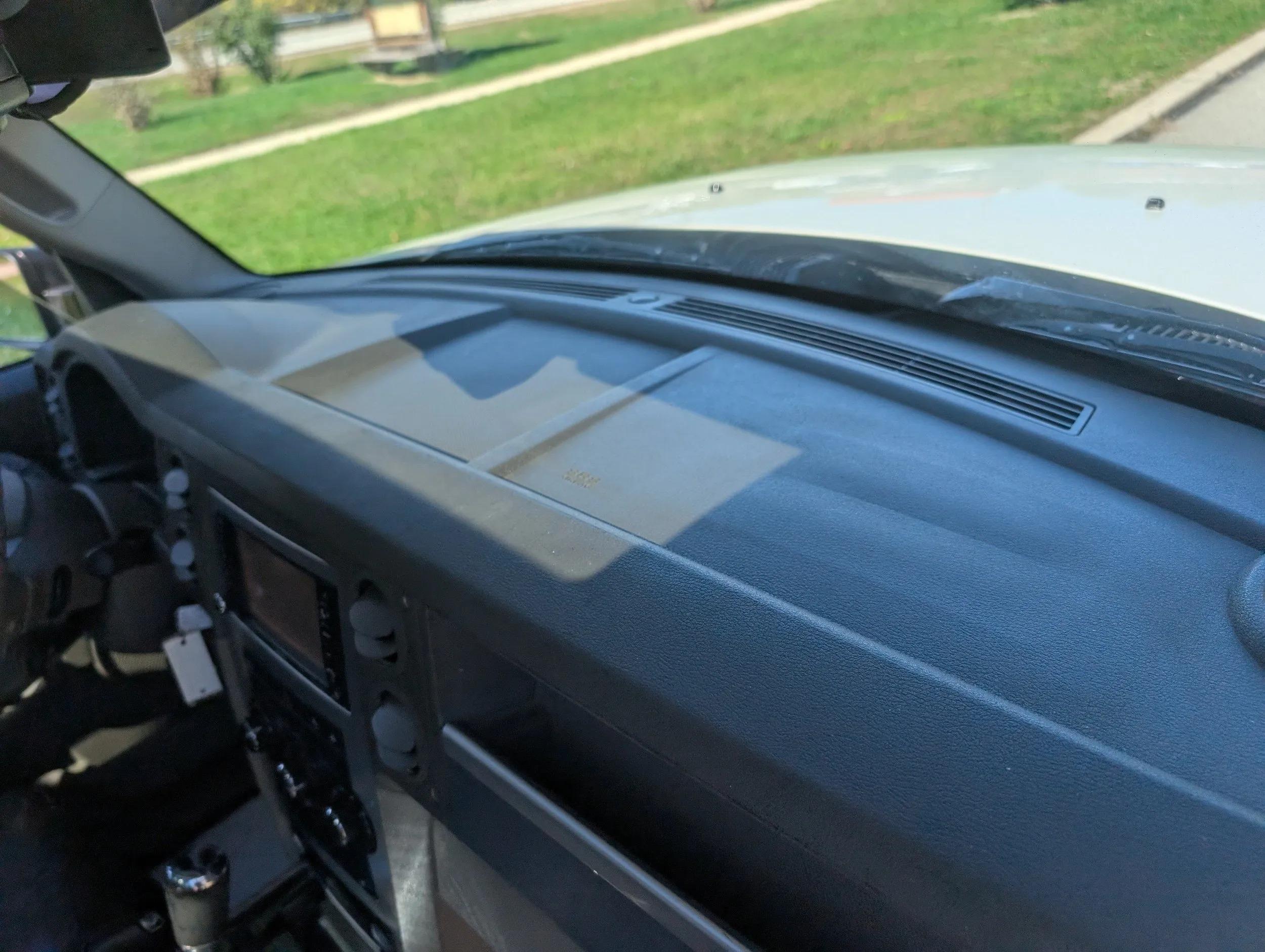 2010 Jeep Commander Sport