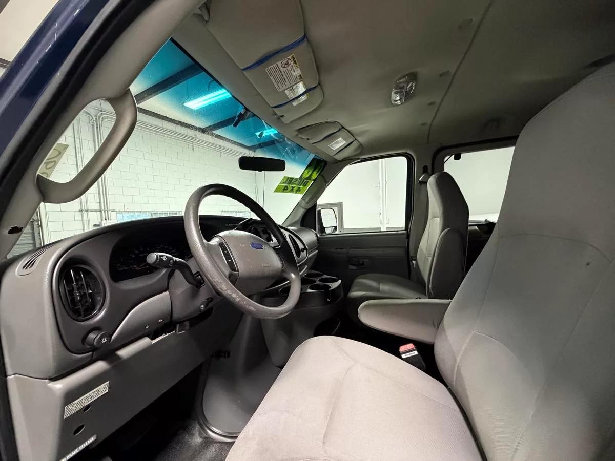 2006 Ford E-350 Econoline 4x4