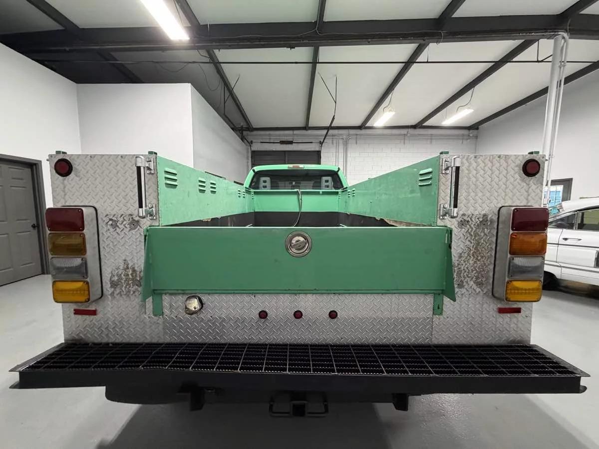 2012 Ford F-450 Super Duty Work Truck - 3