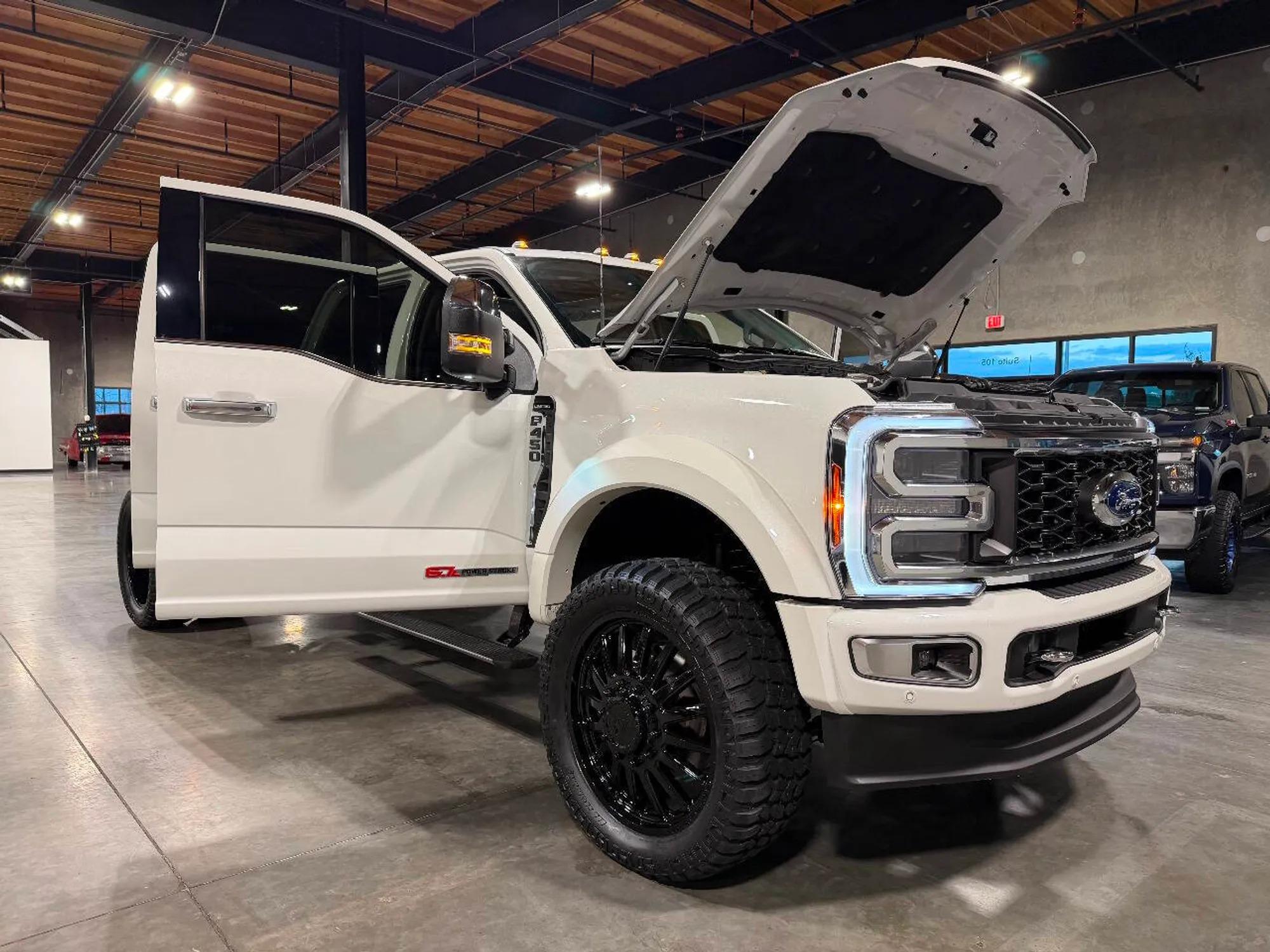 2024 Ford F-450 Super Duty Limited