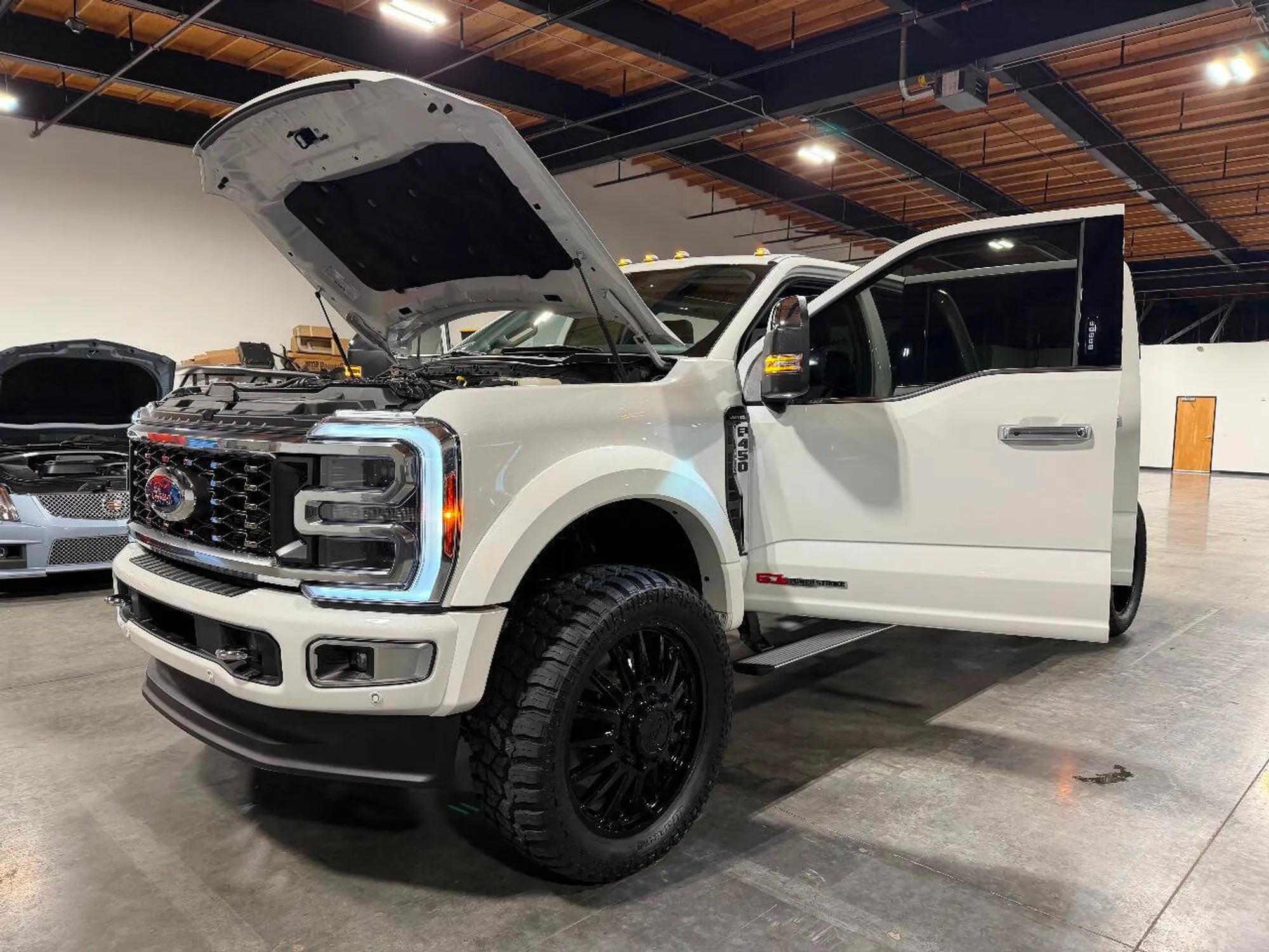 2024 Ford F-450 Super Duty Limited