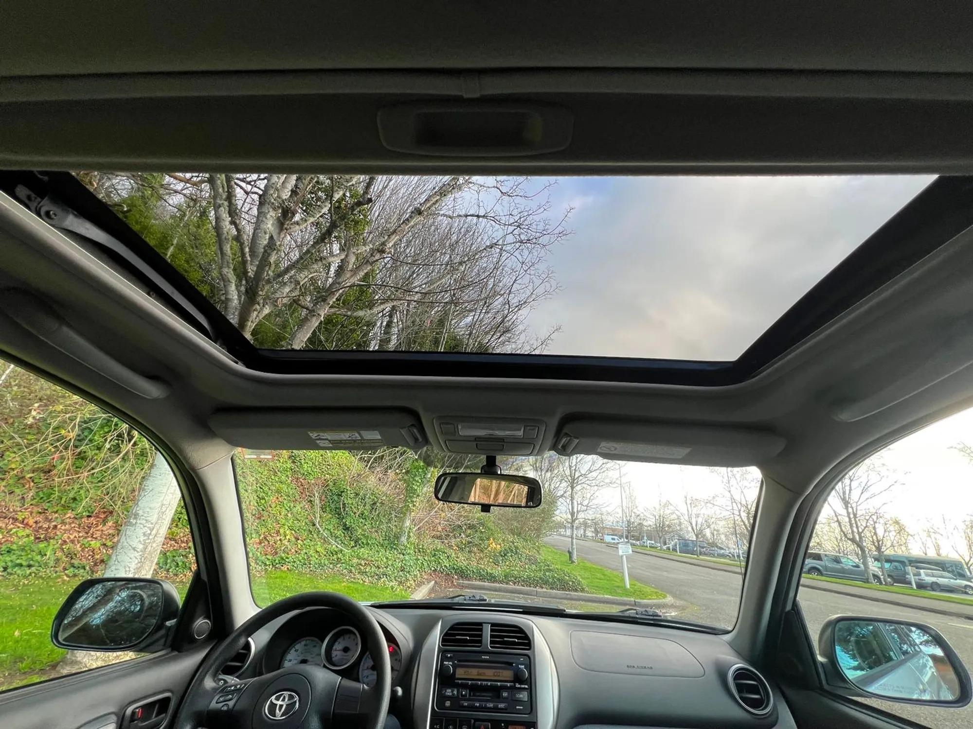 2005 Toyota RAV4 S 4×4