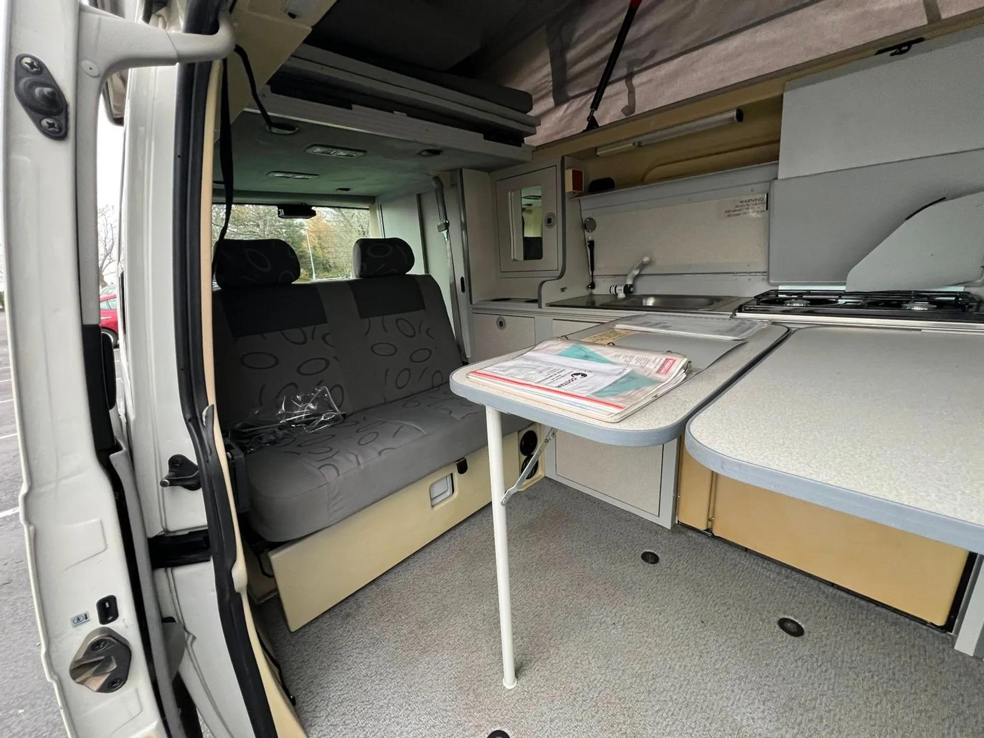 2001 Volkswagen EuroVan Camper