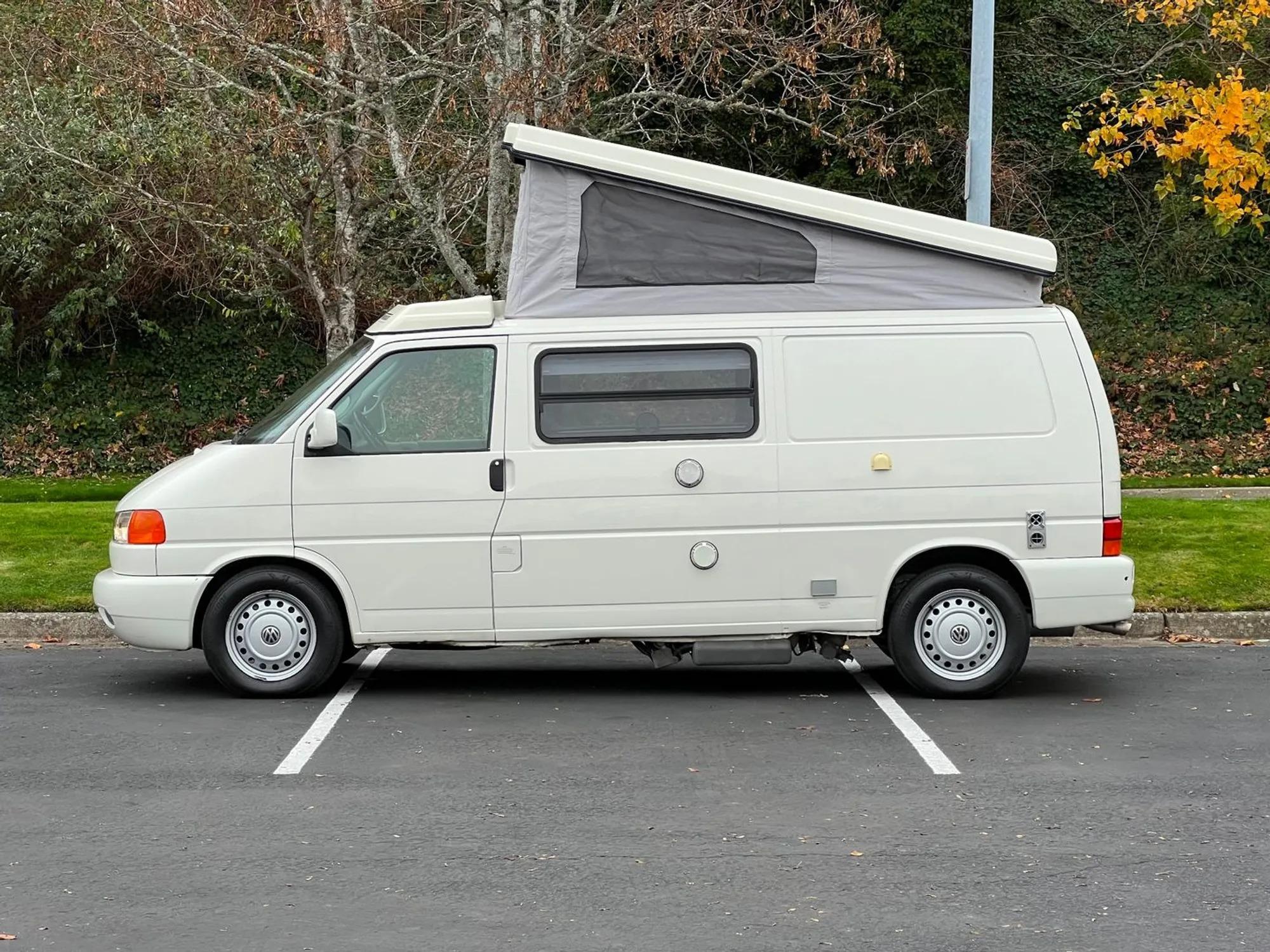 2001 Volkswagen EuroVan Camper - 5