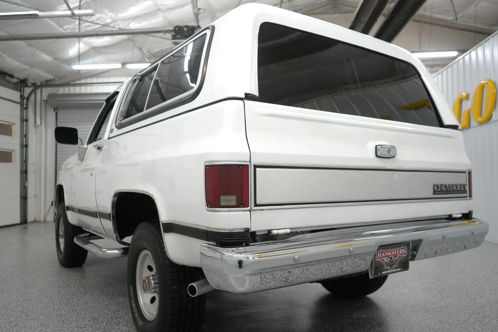 1989 Chevrolet Blazer Silverado - 4