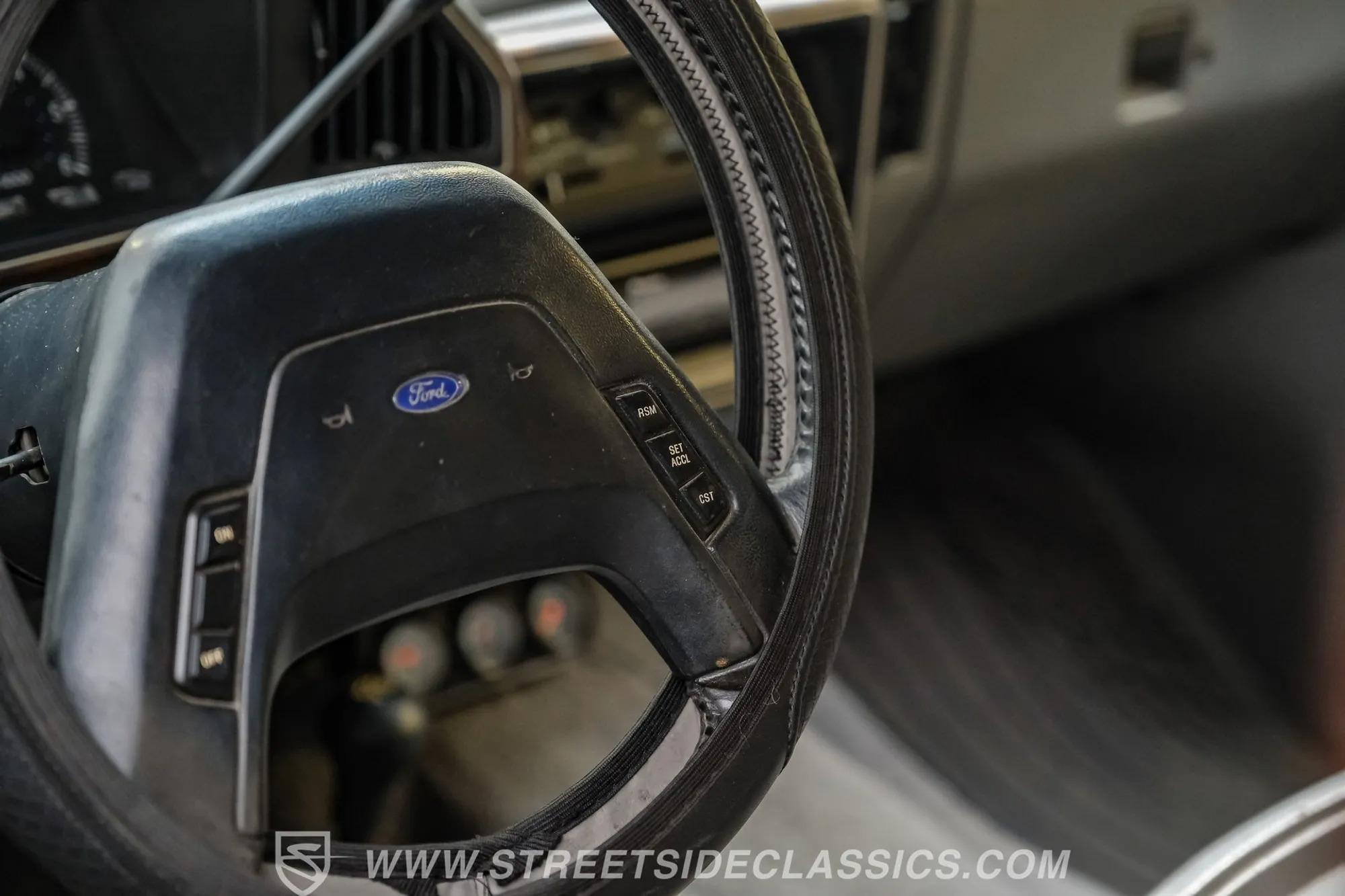 1988 Ford Bronco XLT