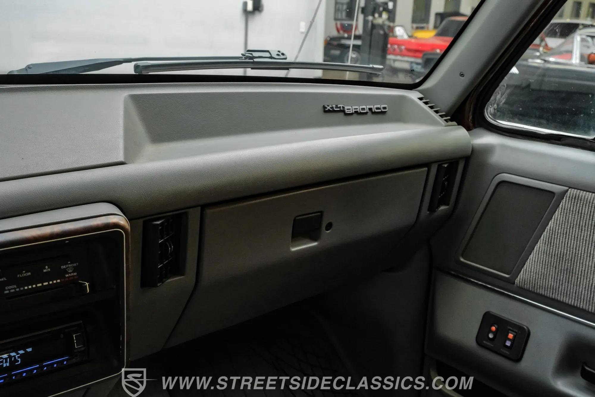 1988 Ford Bronco XLT