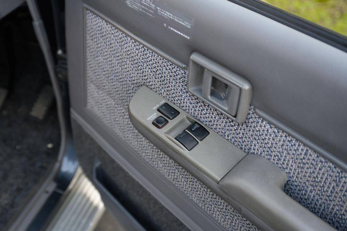 1991 Toyota Land Cruiser ZX