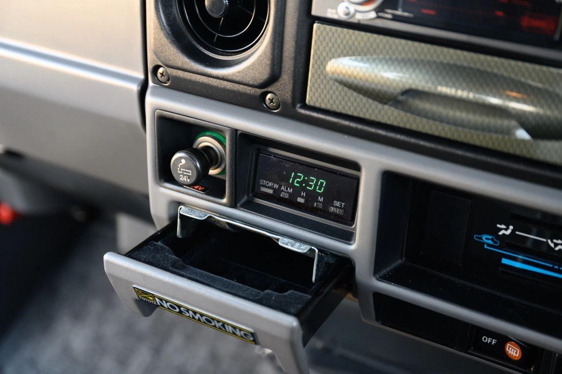 1991 Toyota Land Cruiser ZX