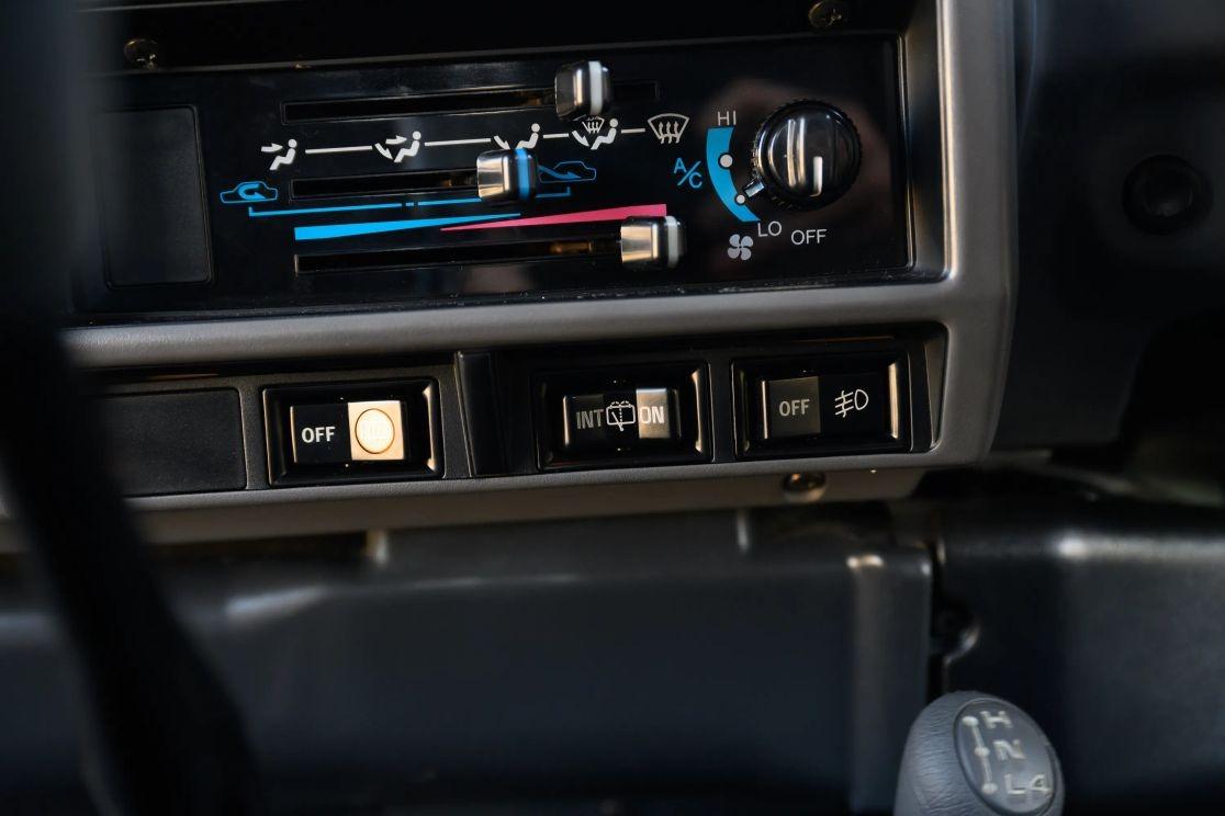 1991 Toyota Land Cruiser ZX