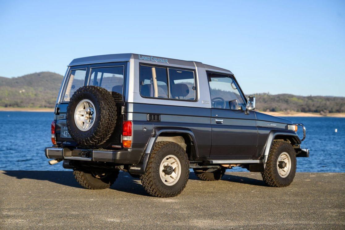1991 Toyota Land Cruiser ZX