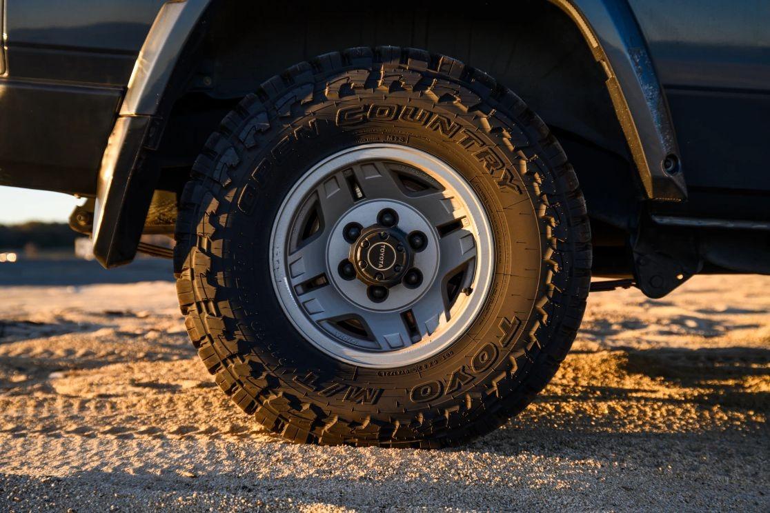 1991 Toyota Land Cruiser ZX