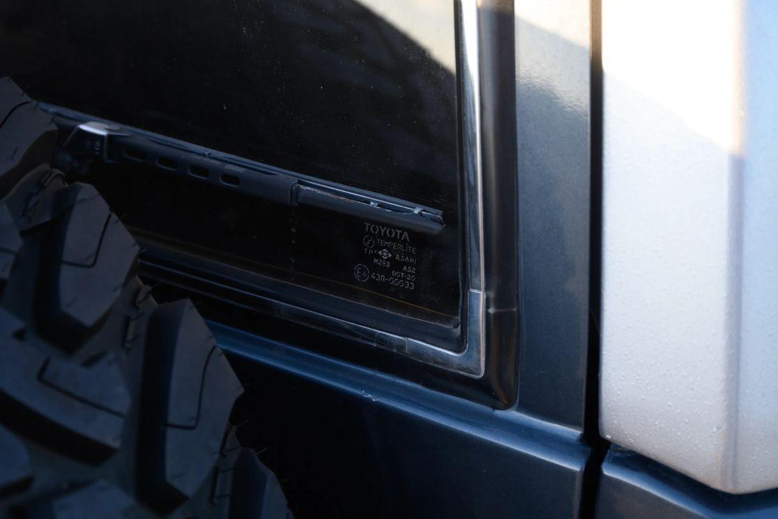 1991 Toyota Land Cruiser ZX