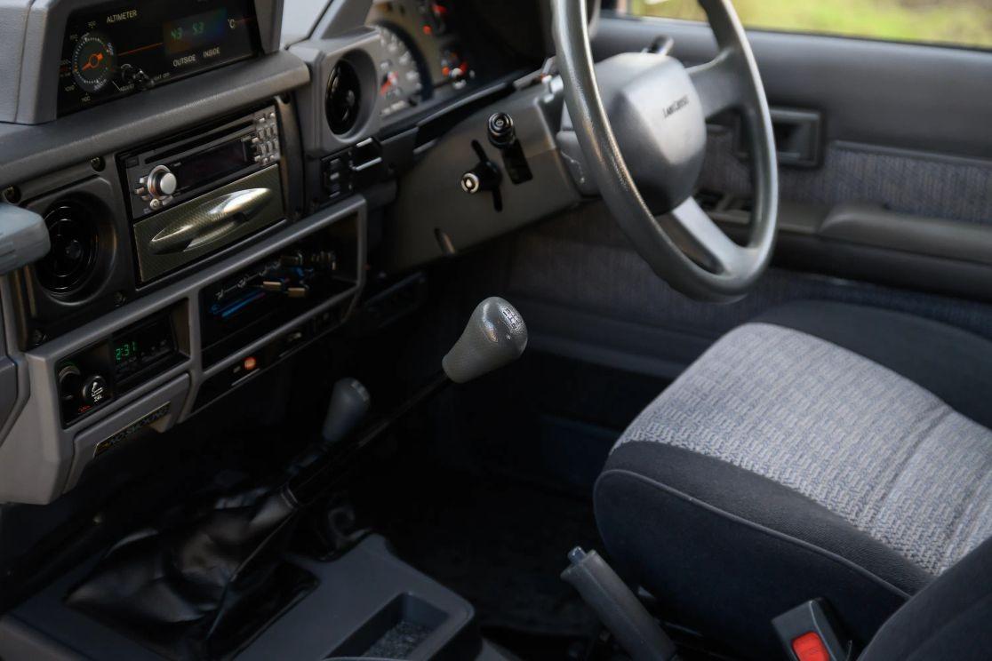 1991 Toyota Land Cruiser ZX