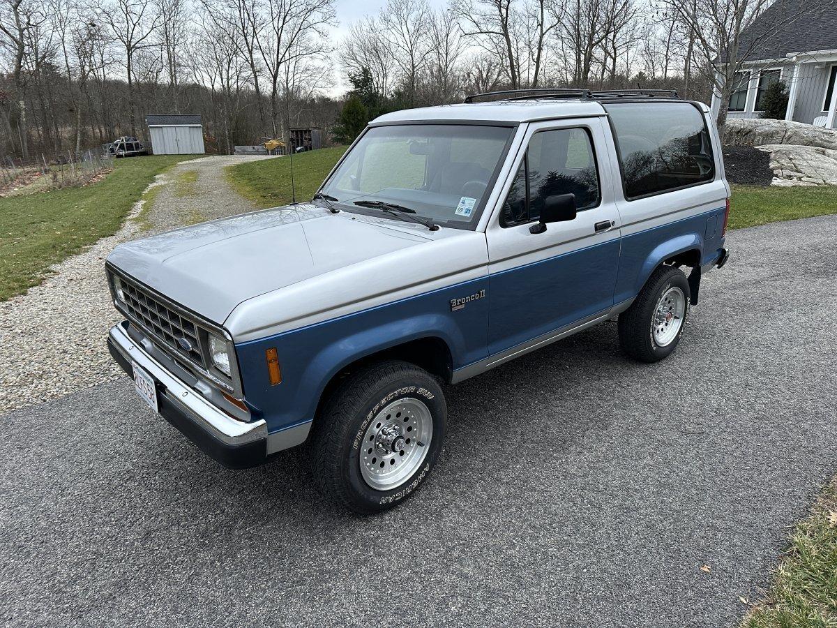 29k-Mile 1988 Ford Bronco II XLT 4×4 - 4