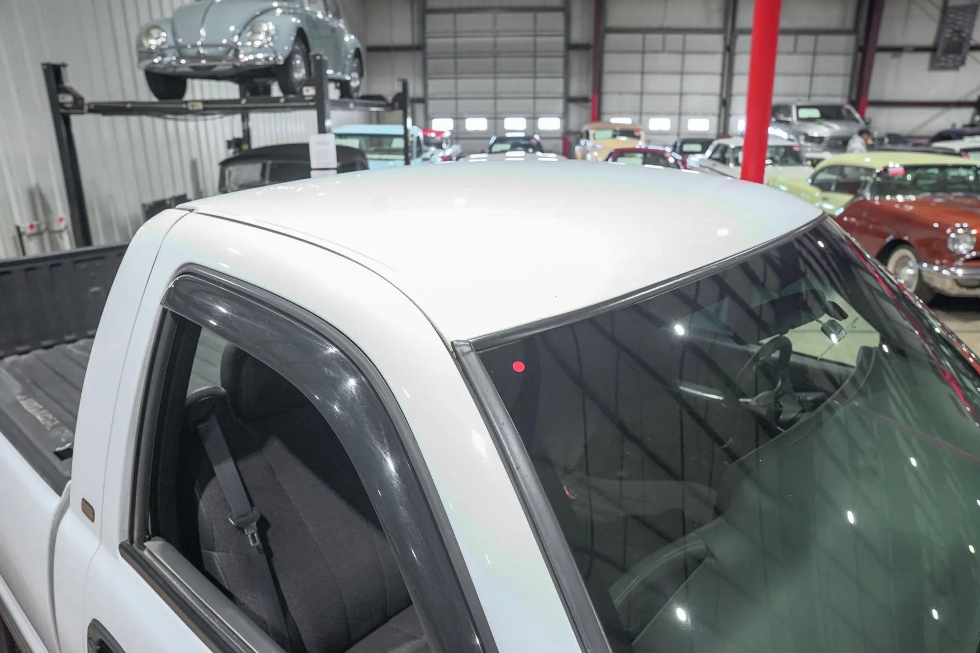 2000 Chevrolet Silverado 1500 LS