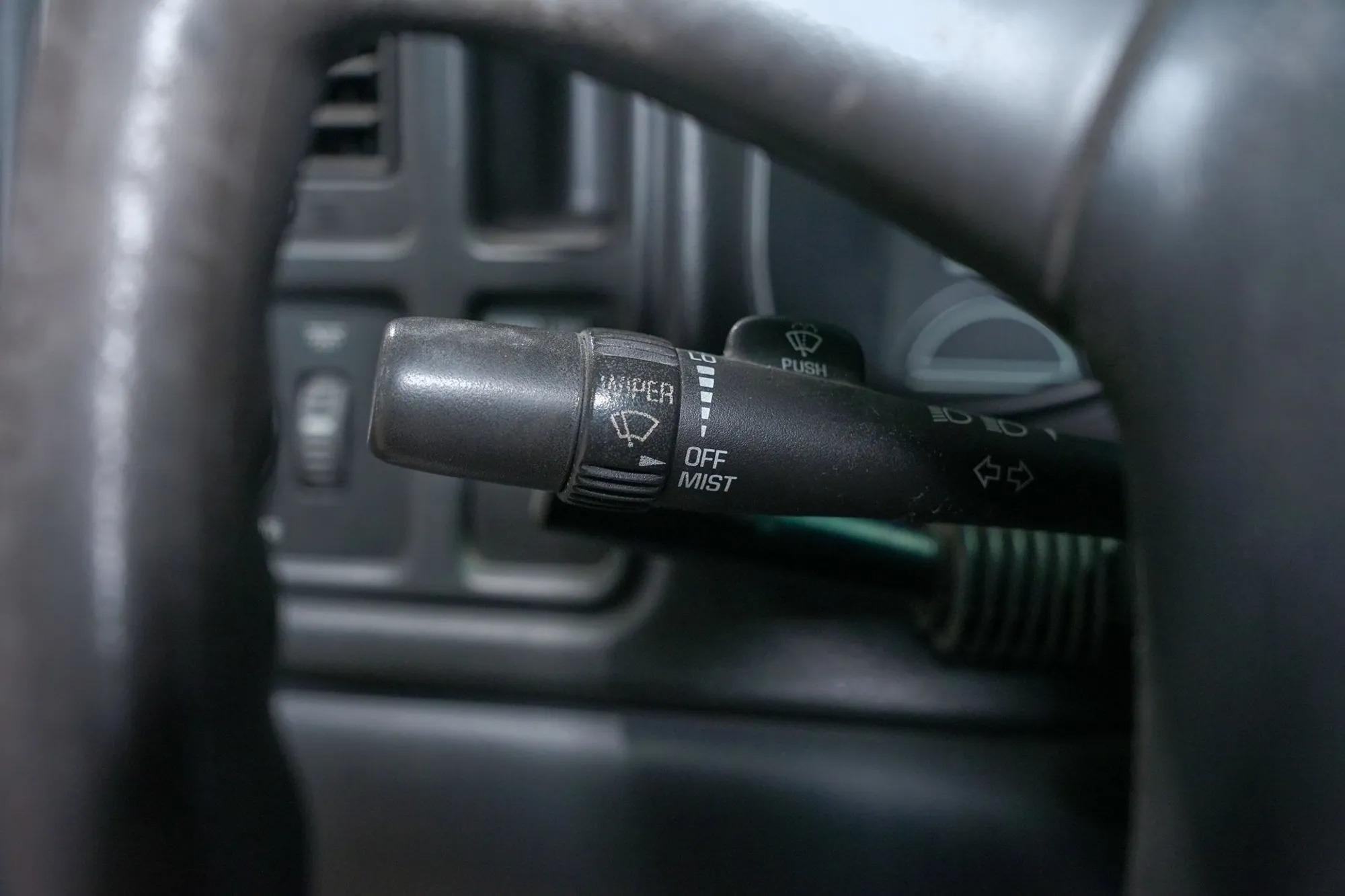 2000 Chevrolet Silverado 1500 LS