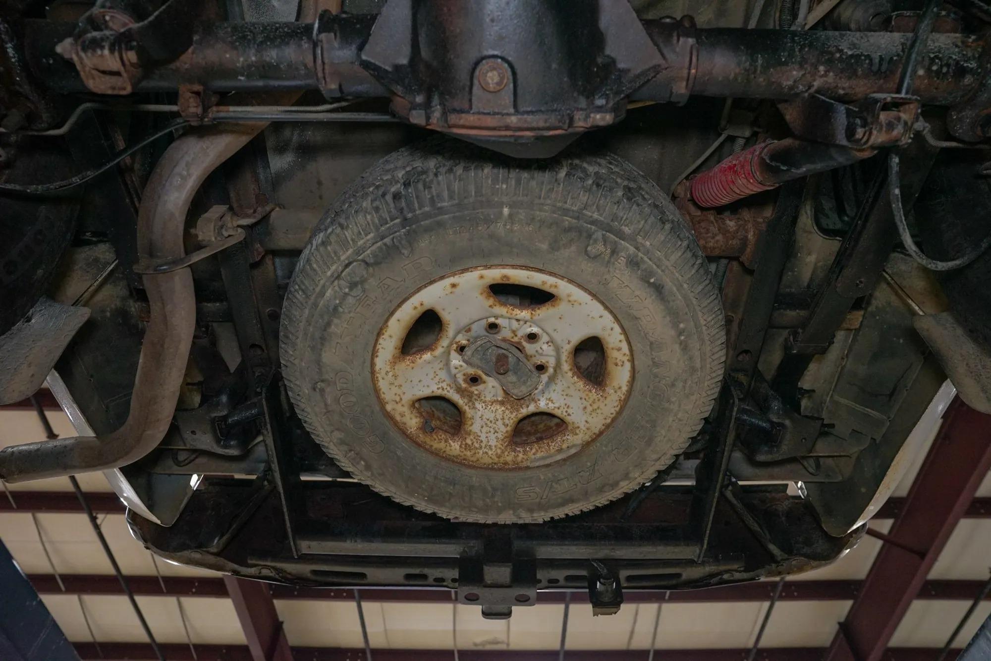 2000 Chevrolet Silverado 1500 LS