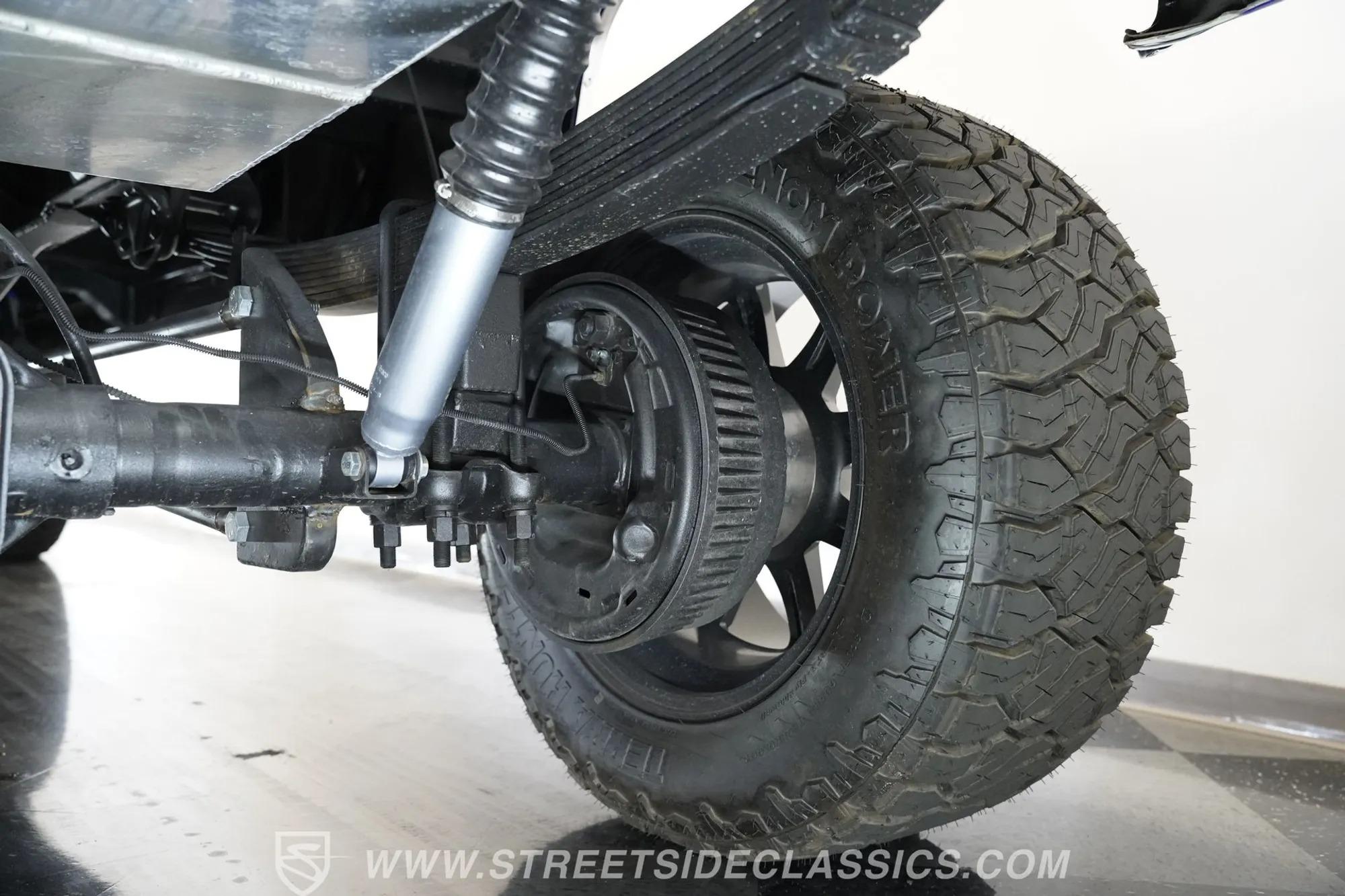 1984 Chevrolet K30 Silverado 4×4 3+3 CREW