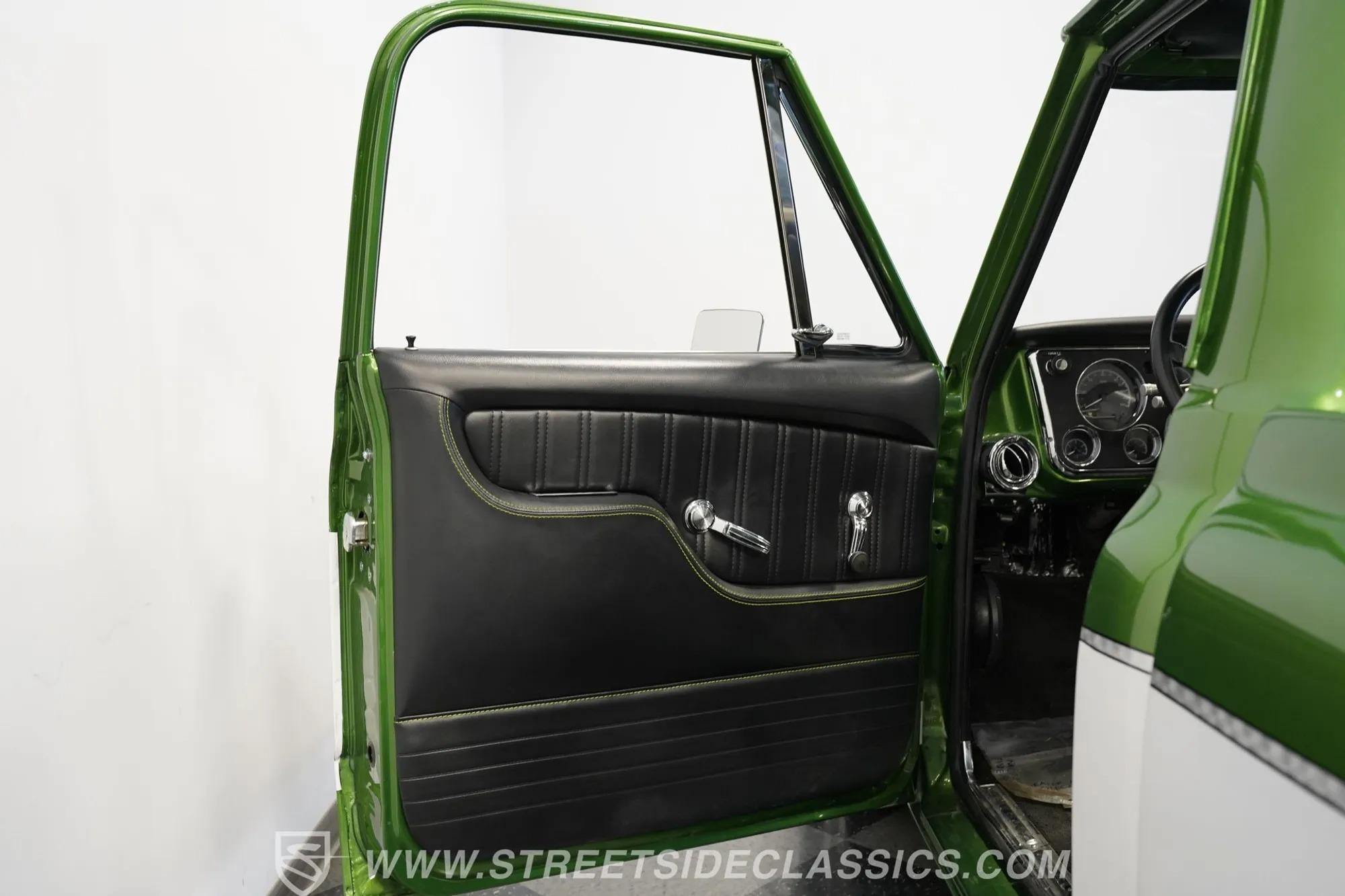 1972 Chevrolet C10 Restomod