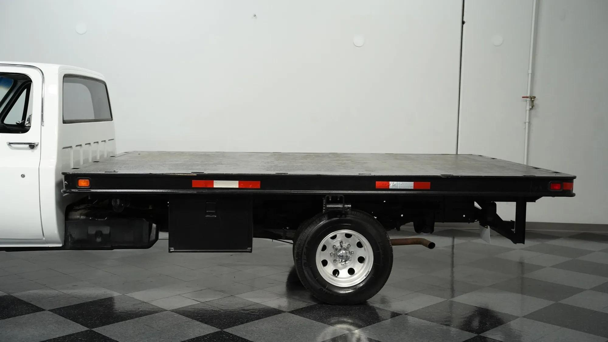 1985 GMC 3500 Flatbed Dually