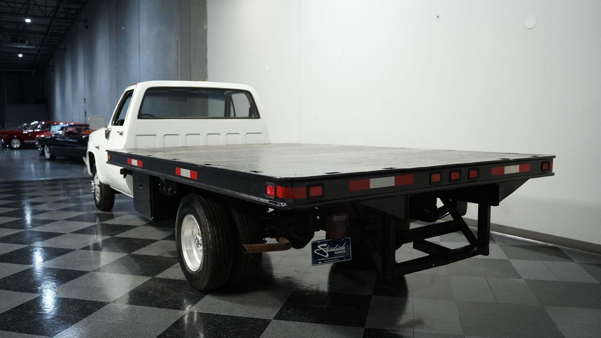1985 GMC 3500 Flatbed Dually - 3