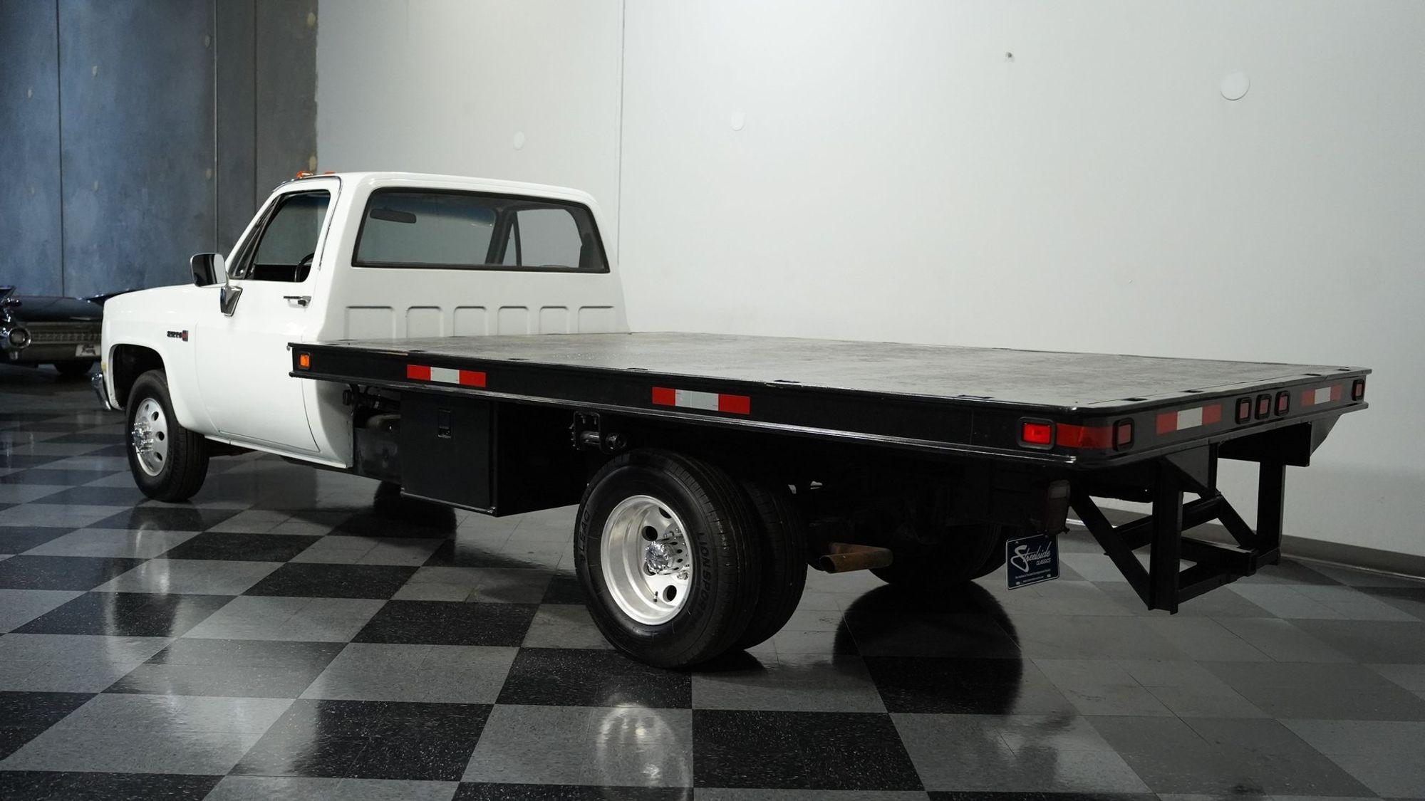 1985 GMC 3500 Flatbed Dually - 2